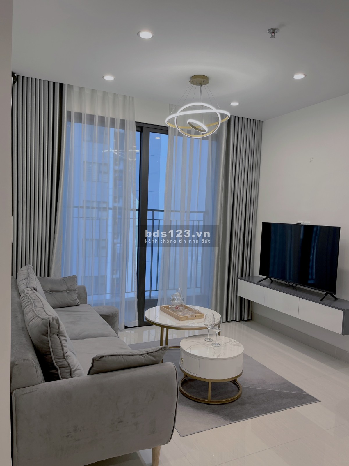 Bán gấp căn 2n1vs phân khu GS3 full đồ, dự án Vinhome Smart city