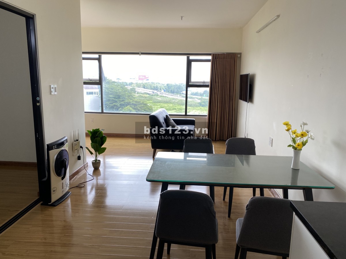 Cần bán gấp căn hộ Flora Kikyo, 55m2 1 + 1pn full nội thất, đã có sổ hồng, giá chỉ 2 tỷ 050 bớt lộc