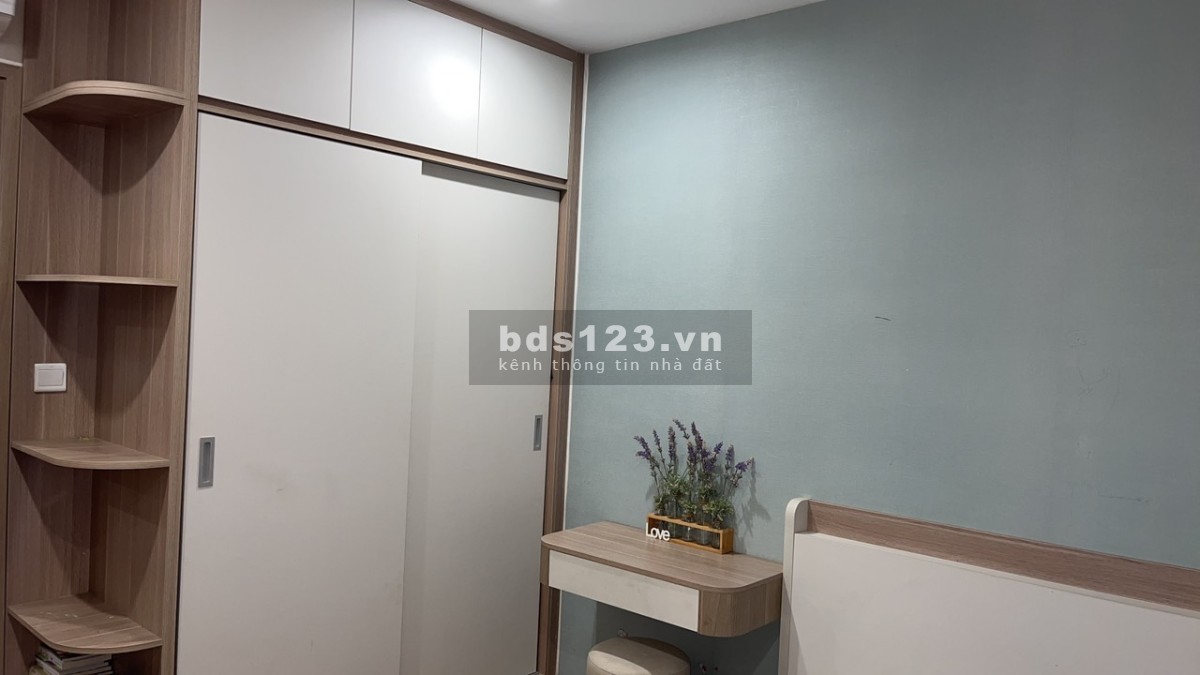 Bán cắt lỗ căn 2 ngủ 1 vs dự án Vinhome Smart City Tây Mỗ full đồ