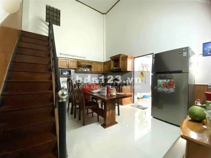 Nhà gác lở DT 138m2 giá bán nhanh chỉ 675tr tại đường Số 92, Tân Phú Trung, Củ Chi.