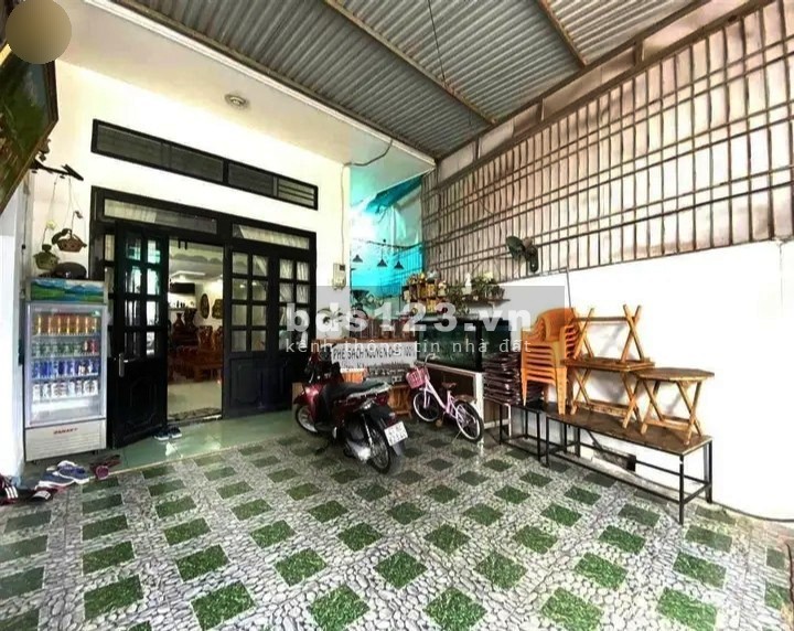 Nhà gác lở DT 138m2 giá bán nhanh chỉ 675tr tại đường Số 92, Tân Phú Trung, Củ Chi.
