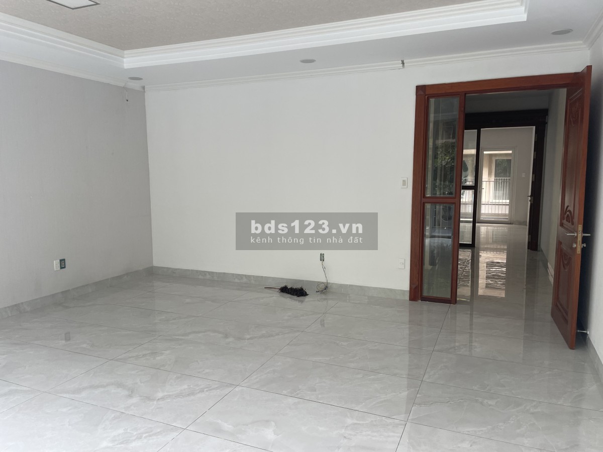 Cho thuê nguyên căn Shophouse Saritown Sala giá 4500$