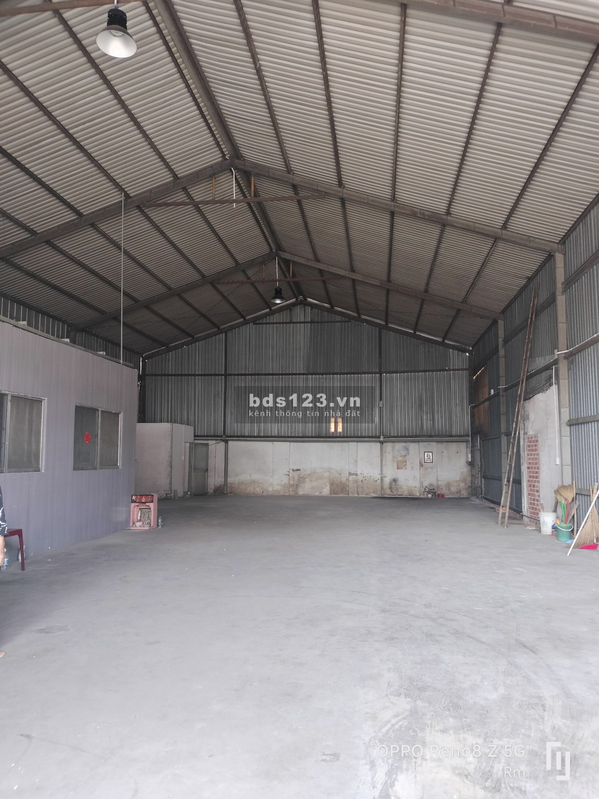 Cho thuê mặt bằng kho xưởng 336m2 giá chỉ 30 triệu mặt tiền quốc lộ 13 Thuận An, Bình Dương