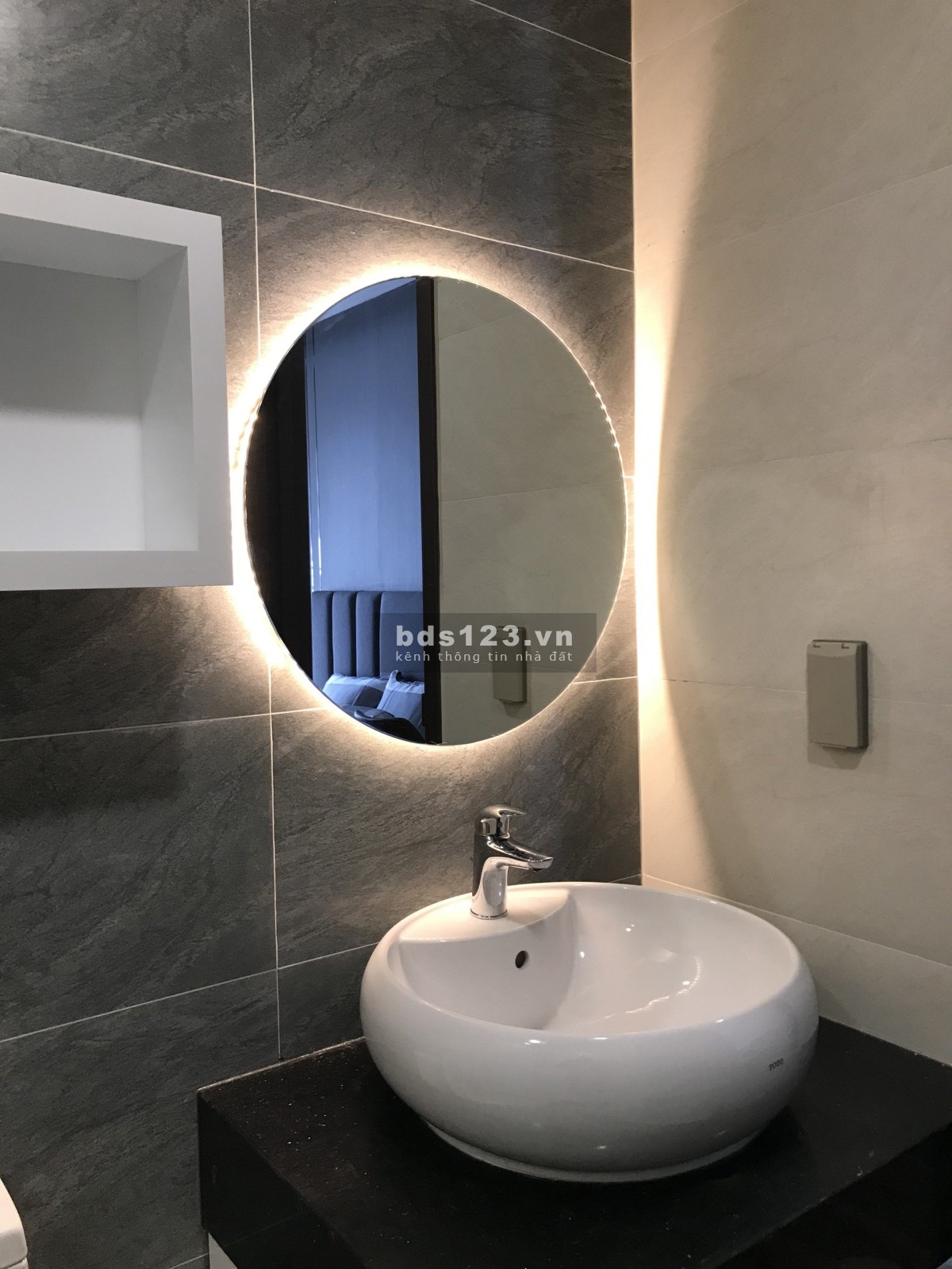 Cho thuê căn hộ chung cư giá siêu rẻ - FULL nội thất khu vực Nhà Bè - 2PN LH: 0983839578
