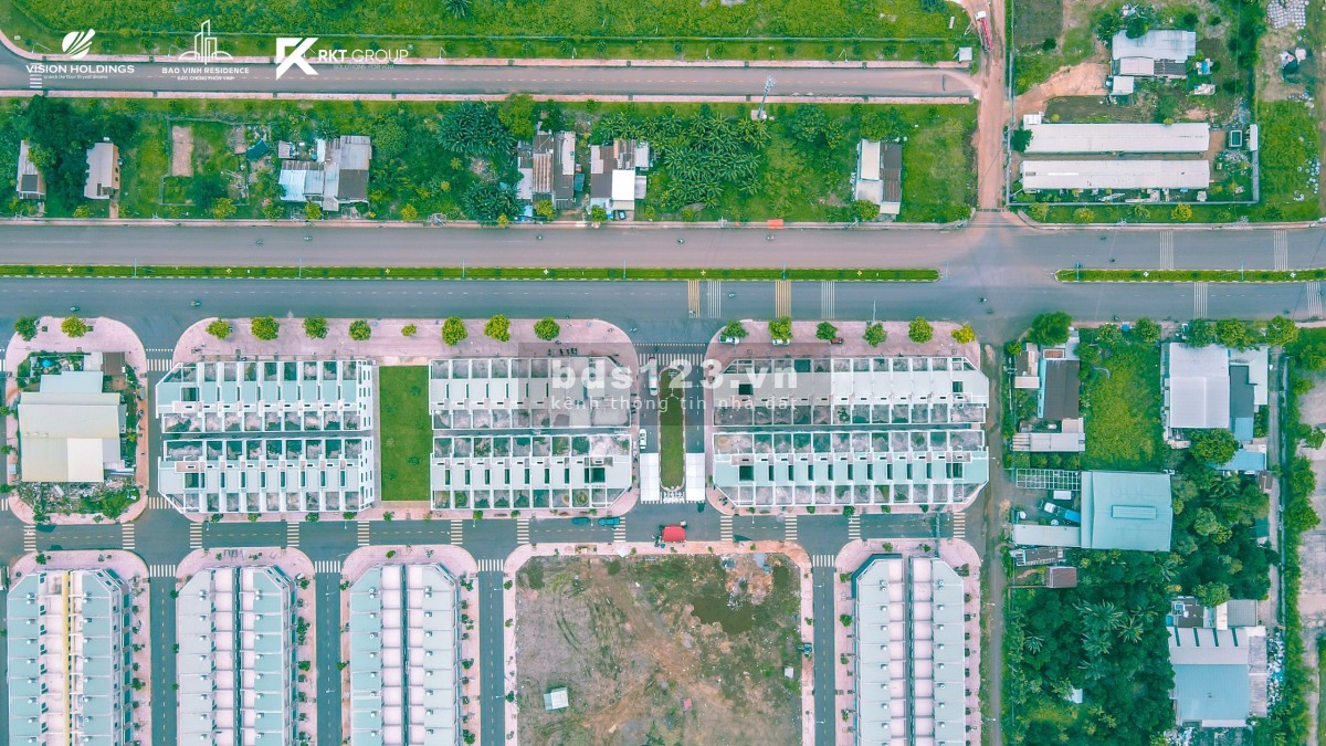 Bán nhà phố 1 trệt 2 lầu mặt tiền đường Lê A 36 mét
