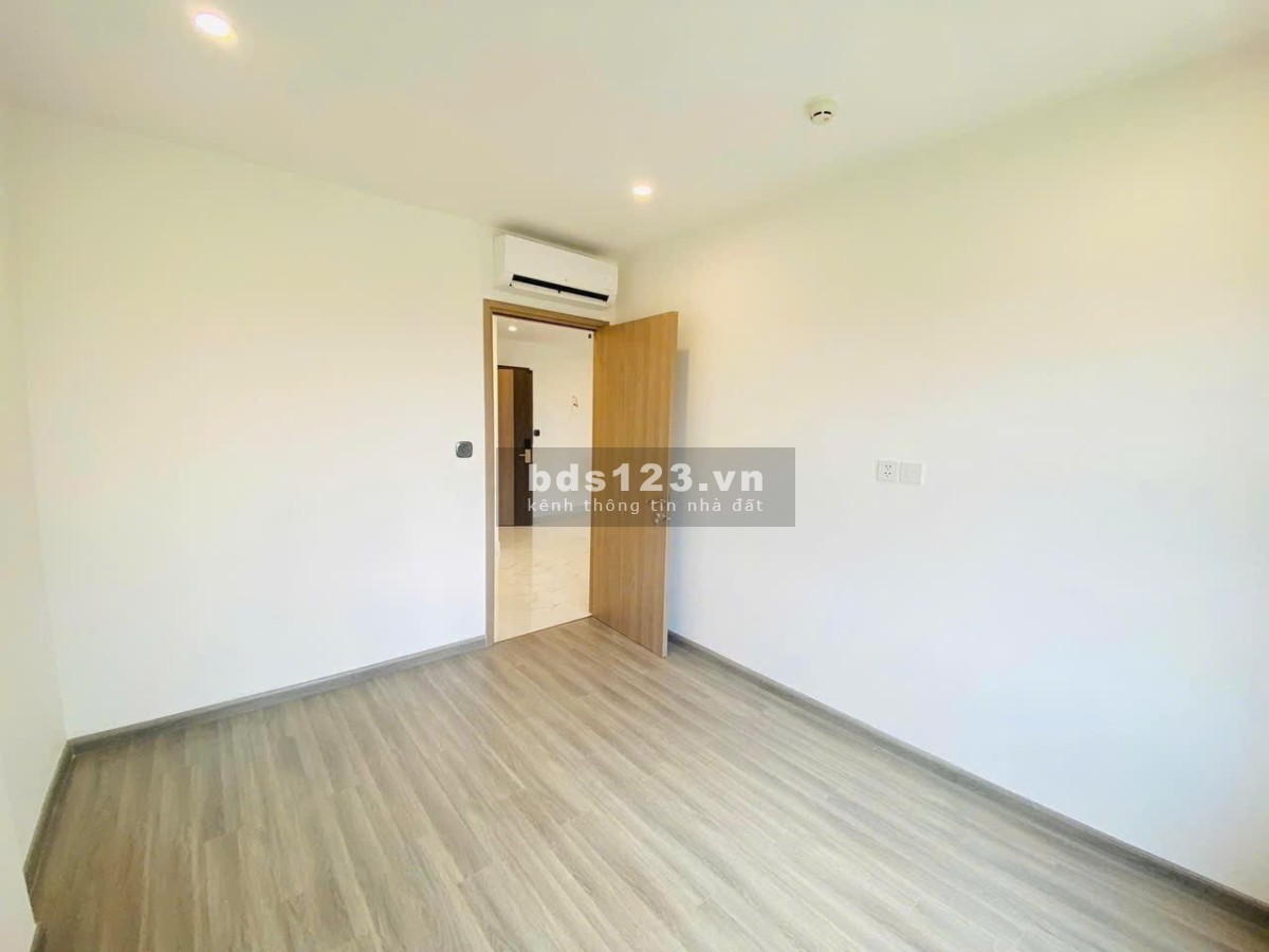Bán Gấp căn hộ 2PN giá rẻ nhất Vinhomes Hiện Tại Gấp Gấp 1.950 tỷ 59m2 đẹp lung linh