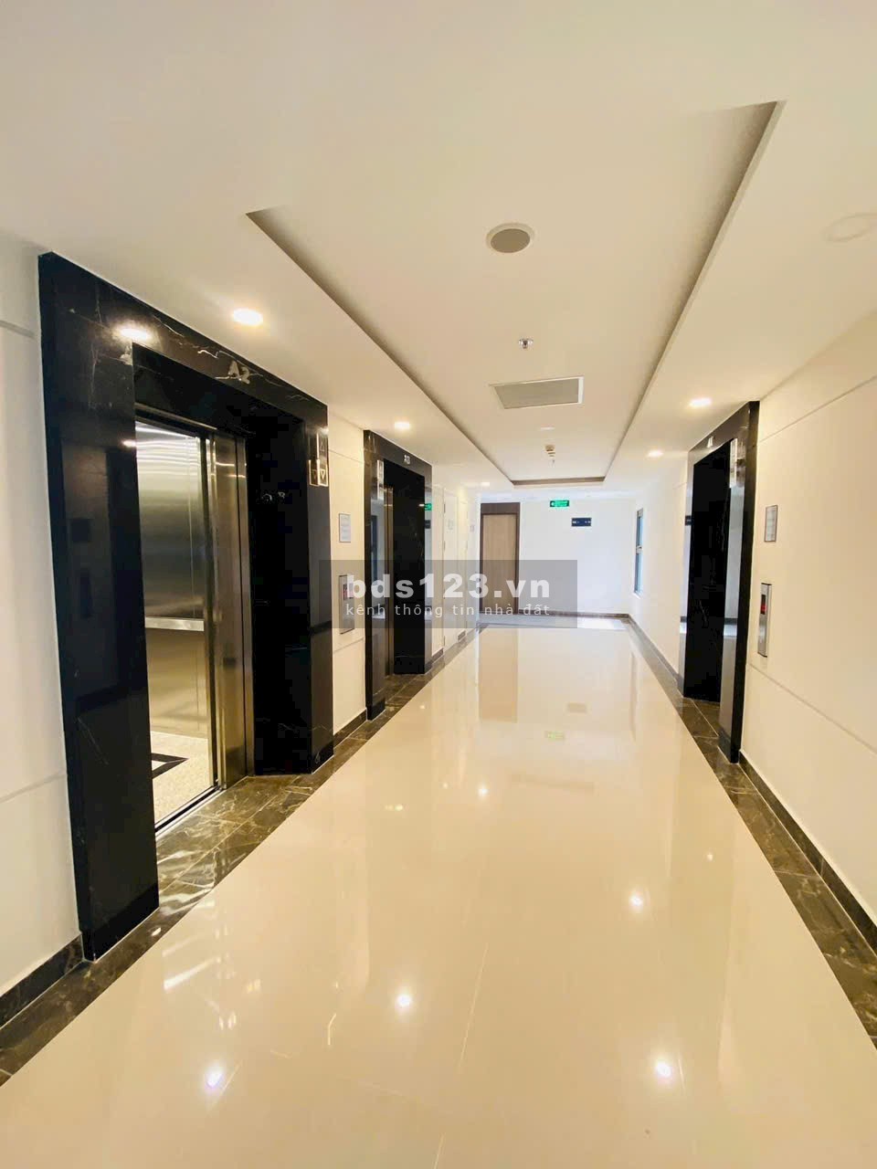 Beverly Solary The Oasis giỏ hàng vừa mới nhận nhà giữa tháng 10 mua là vào ở ngay lh: 0918178025