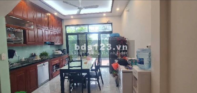 Bán nhà phố Tam Trinh, DT gần 70 m2 x 5 T nhà đẹp ở luôn