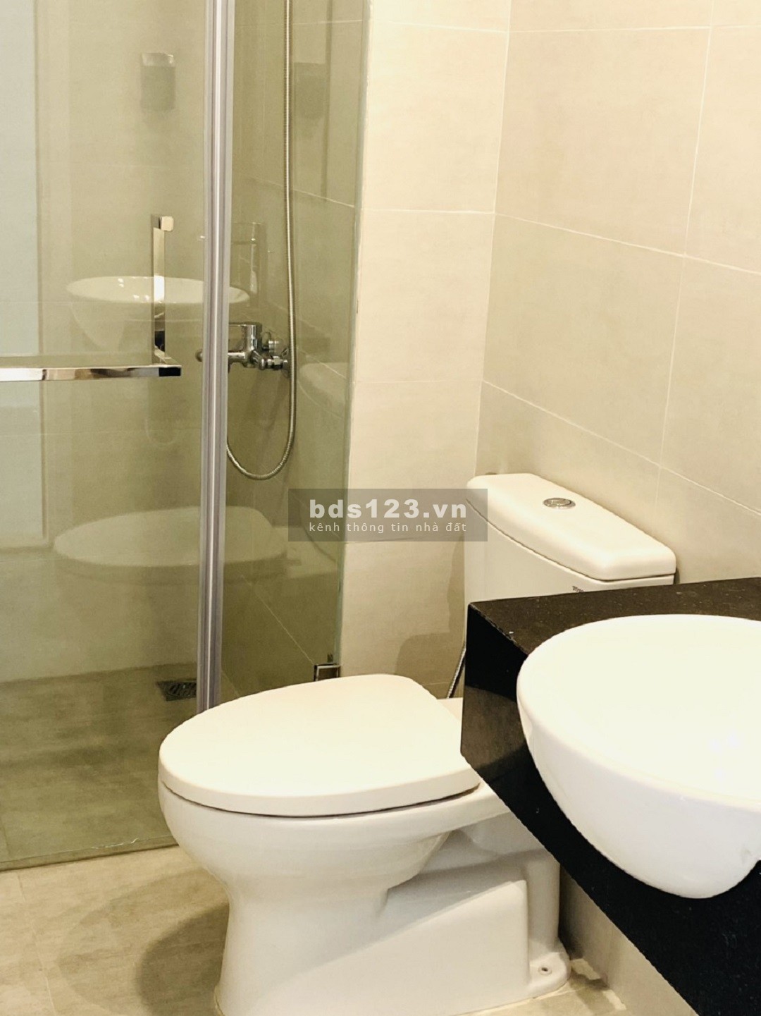 Duy nhất 1 căn hộ Ricca 1PN cho thuê 6,5 triệu, có máy lạnh, tủ lạnh, rèm PN, máy giặt, nước nóng