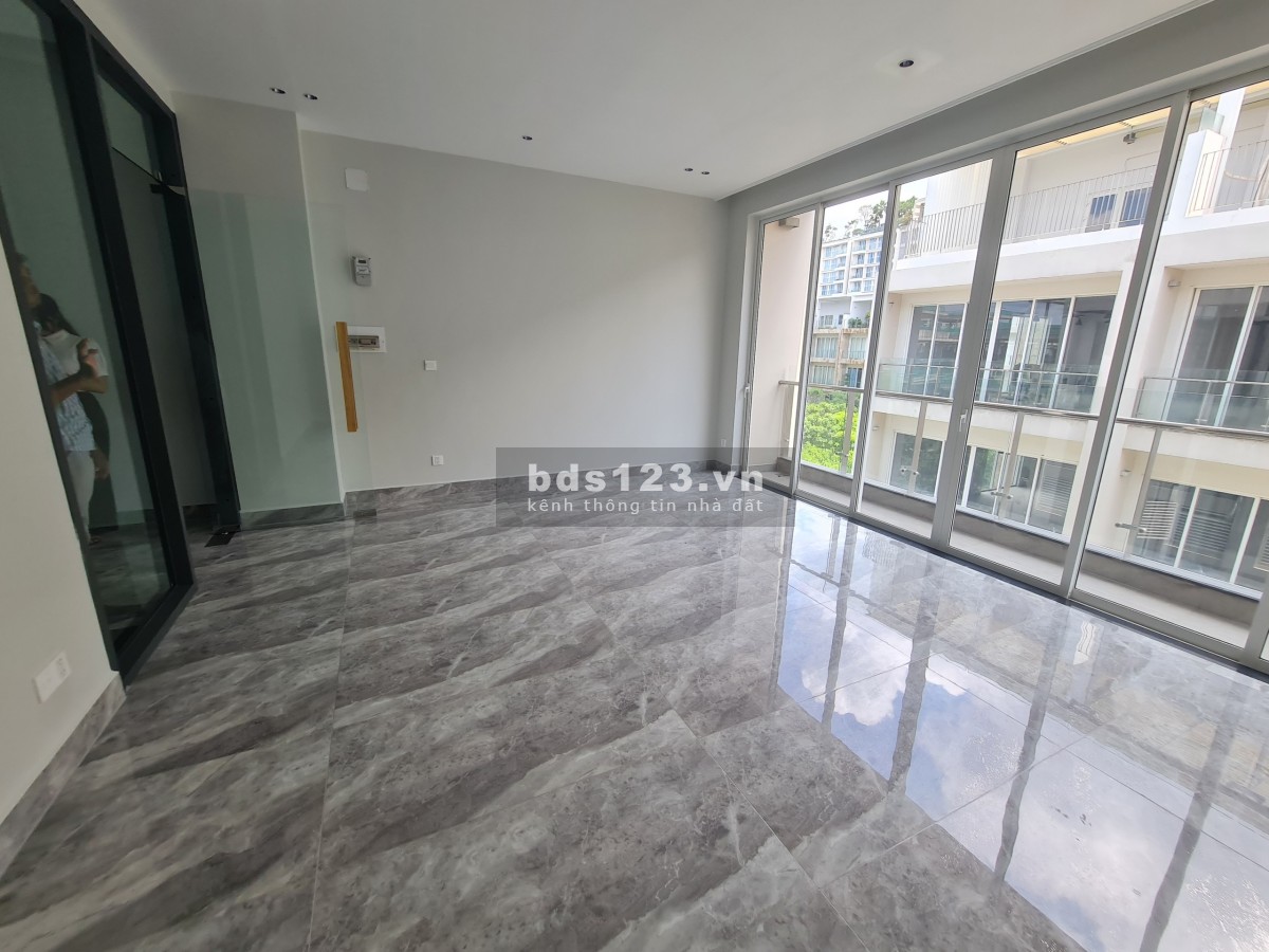 Mặt bằng Shophouse SALA hoàn thiện - 450m2 -hầm 4,5 lầu giá chỉ 85 triệu/tháng.