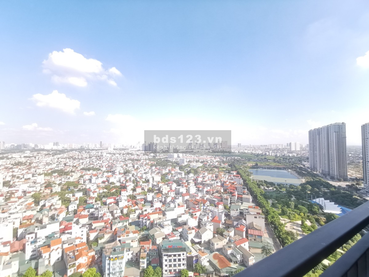 Cho thuê 3 ngủ 17 triệu đầy đủ nội thất 100M2 Vinhome Smart City view thoáng mát