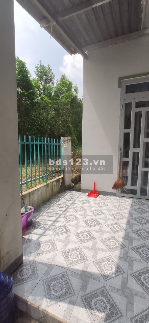 Bán nhà mới xây Phú Mỹ, Đã có sổ hồng, 2PN 1WC, DT 220m², 110TC