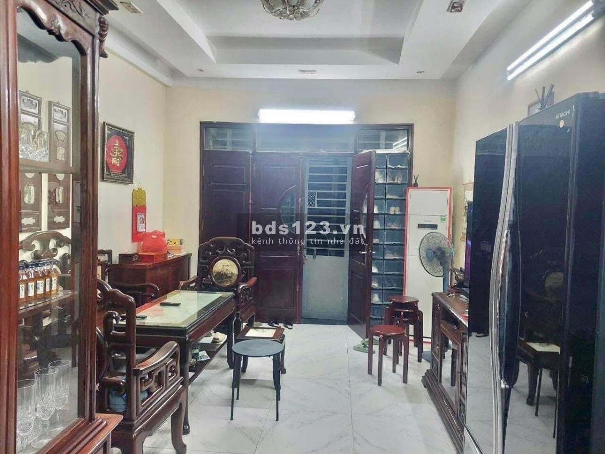 Chủ nhà là anh Tú cần bán căn nhà tại Ngõ 88 Giáp Nhị trung tâm quận Hoàng Mai – Hà Nội