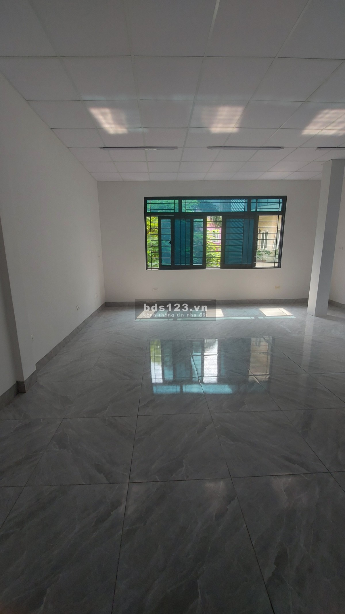 Cho thuê tòa nhà Võng Thị siêu đẹp