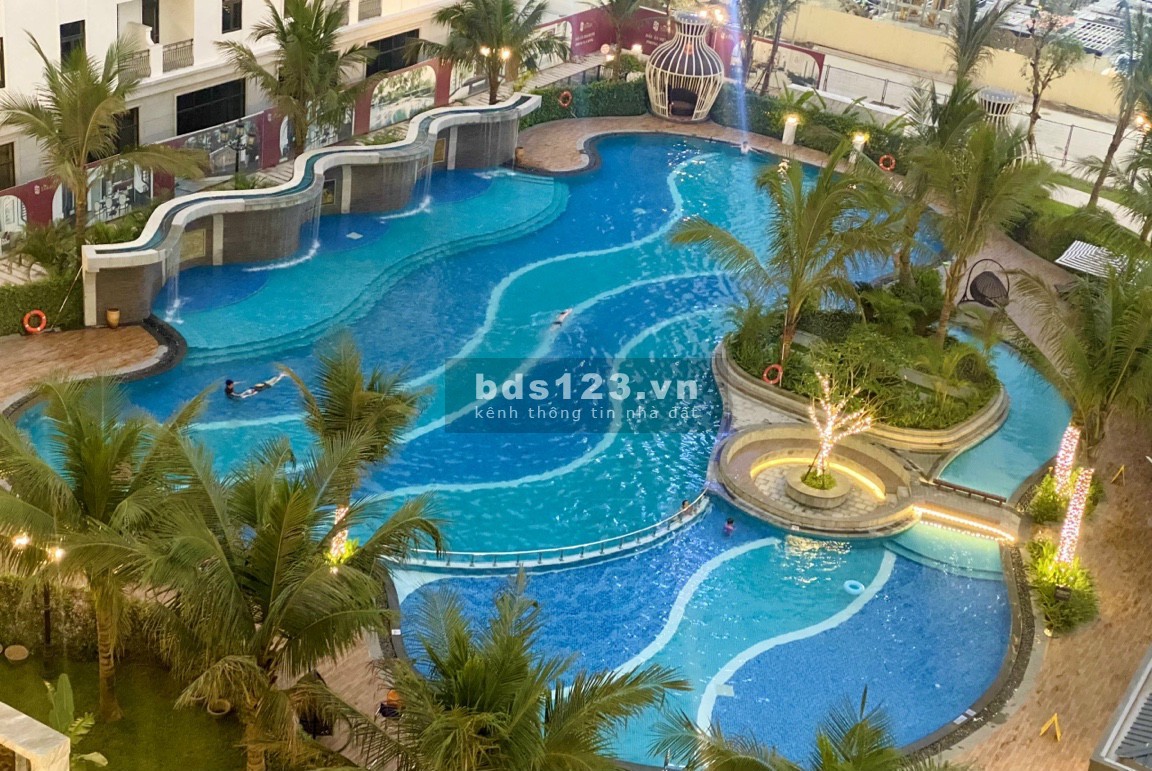 Bán Nhanh Căn 2N2 bên Tonkin 1 - Tầng Trung - View Bể bơi - Giá chỉ 3,4 tỷ - xem nhà thực tế