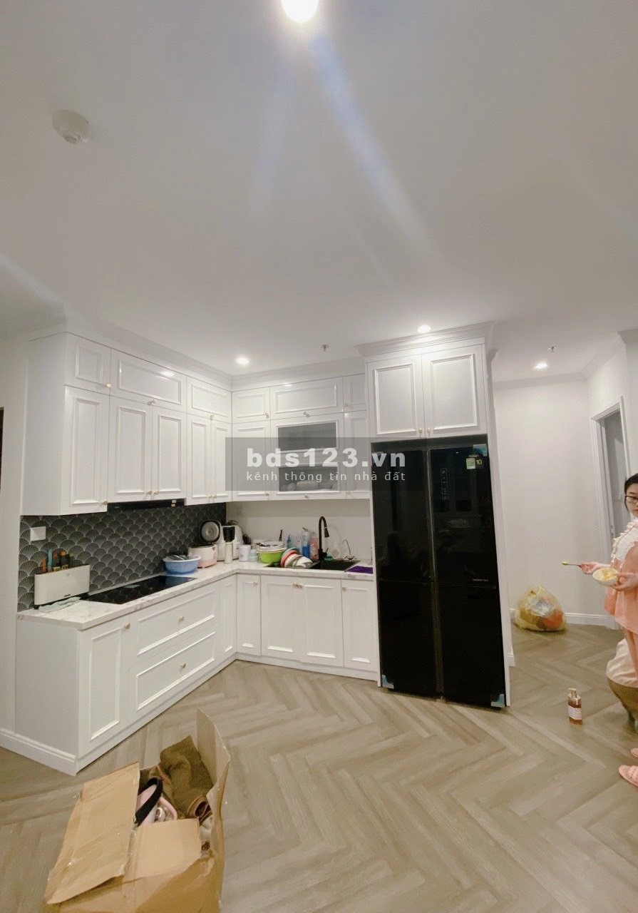 Chính chủ cần bán căn hộ 3 phòng ngủ, dự án Vinhome Smart City Tây Mỗ