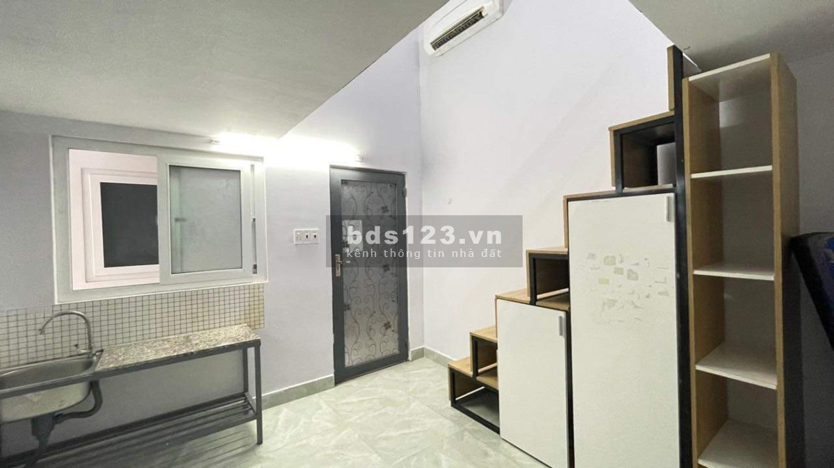 Căn hộ gác xếp đầy đủ tiện nghi. Dọn vào ở ngay
