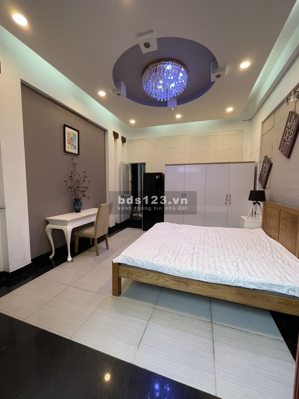 Khai trương căn hô dịch vụ kdc ven sông phường Tân Phong đối diện trường Đại học RMIT. Đang trống