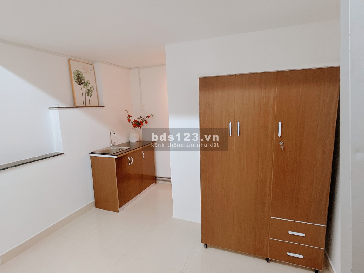 Full nội thất, phòng siêu mát lạnh, không giới hạn số người ở. Diện tích tổng 40m2