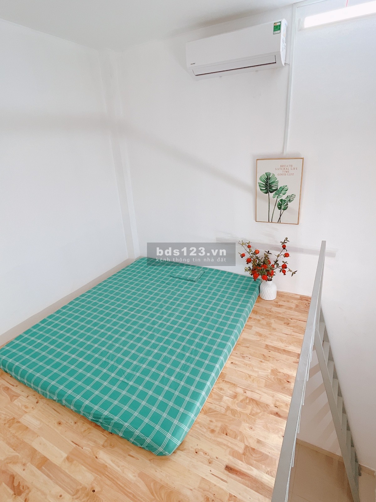 Full nội thất, phòng siêu mát lạnh, không giới hạn số người ở. Diện tích tổng 40m2