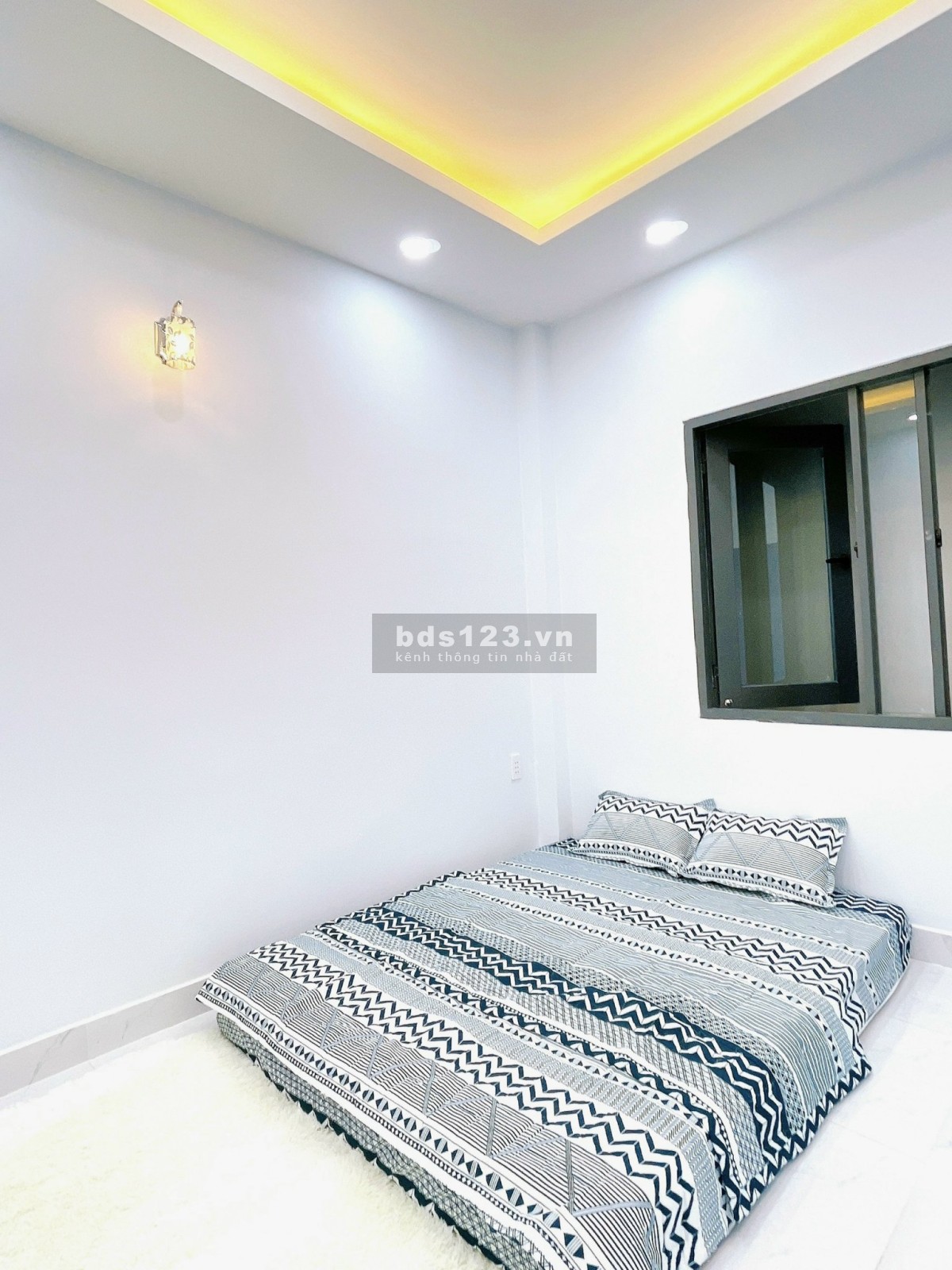 Trống phòng ở tầng trệt, thoáng mát, giờ giấc tự do. Giá 4.8tr/tháng,