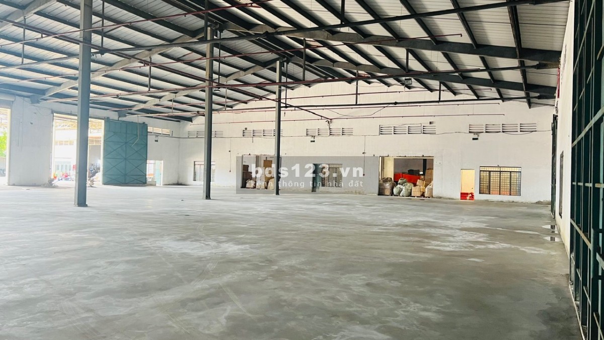 Kho xưởng cho thuê 989m2, 1300m2 Tân Thới Nhất Quận 12