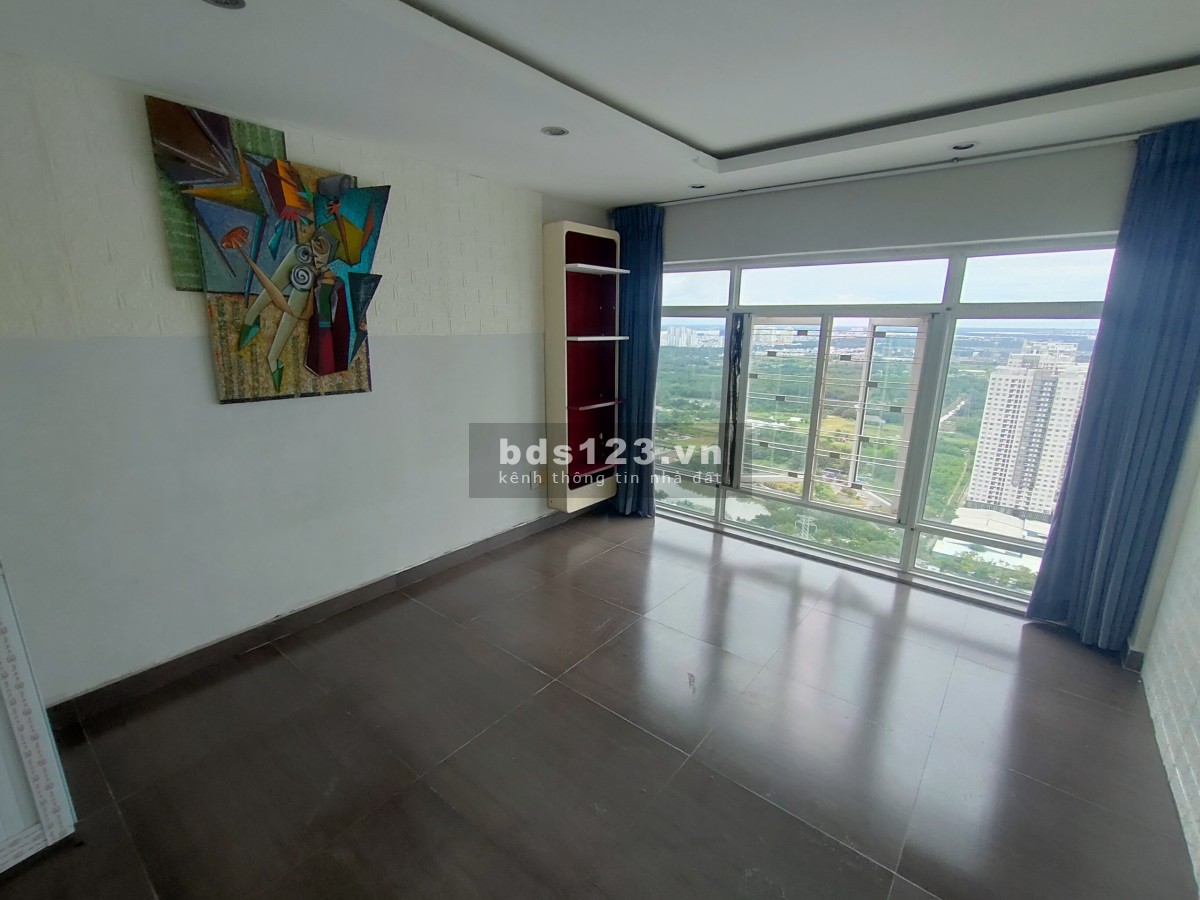 Cho thuê chung cư Phú Hoàng Anh, giá 4.8 triệu, cho nữ thuê