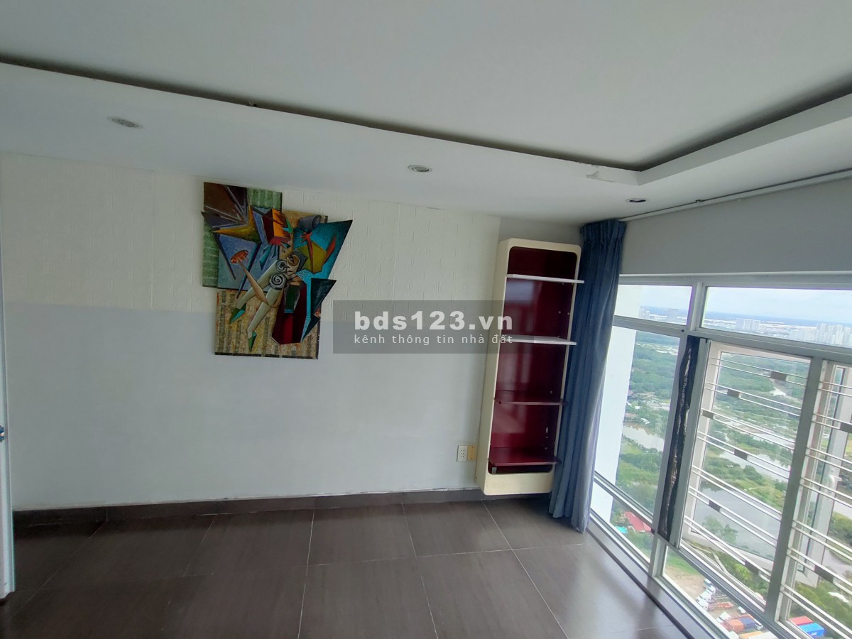 Cho thuê chung cư Phú Hoàng Anh, giá 4.8 triệu, cho nữ thuê