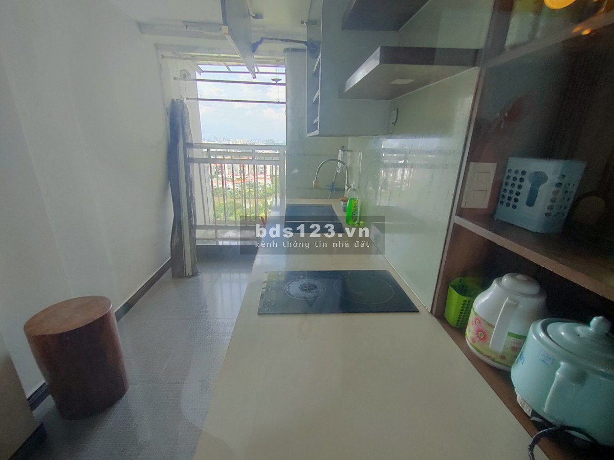 Cho thuê chung cư Phú Hoàng Anh, giá 4.8 triệu, cho nữ thuê