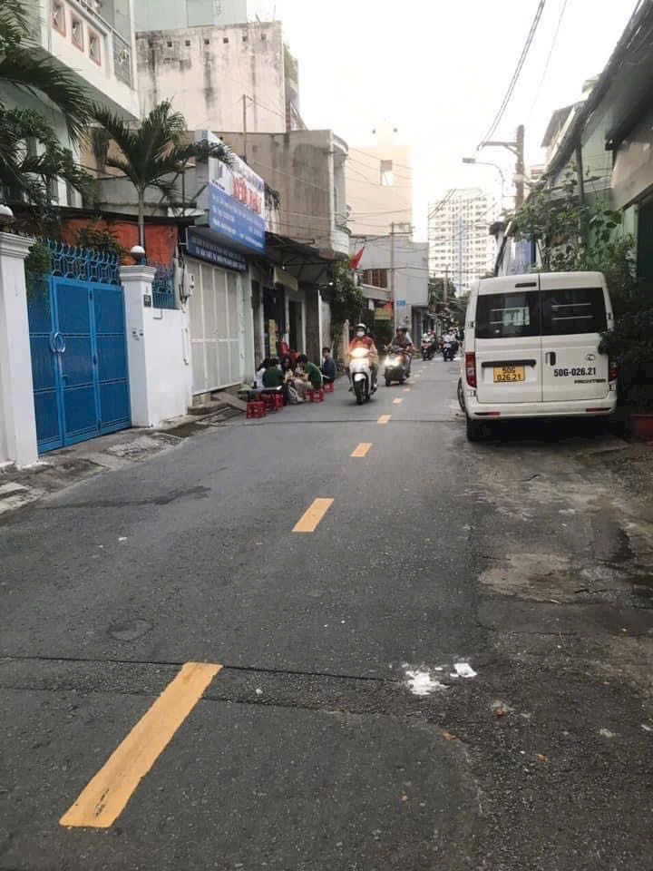 Cho thuê MTKD thông Lũy Bán Bích quận Tân Phú 5 x21m -2T -13 triêu TL