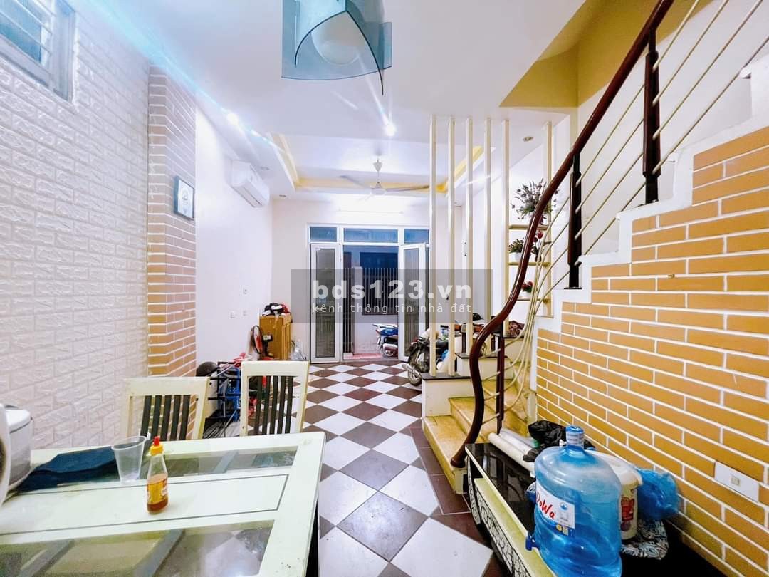 Bán nhà Khương Đình, 39m2, 4 tầng, giá 4 tỷ, Thanh Xuân.