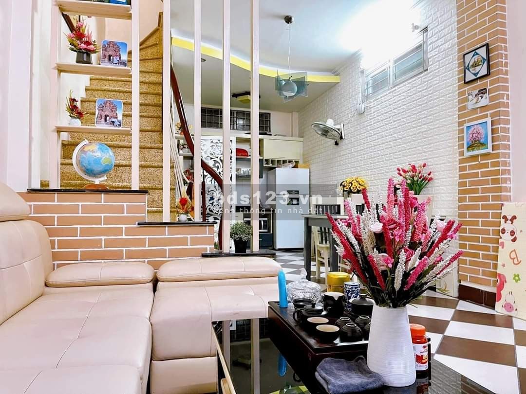 Bán nhà Khương Đình, 39m2, 4 tầng, giá 4 tỷ, Thanh Xuân.