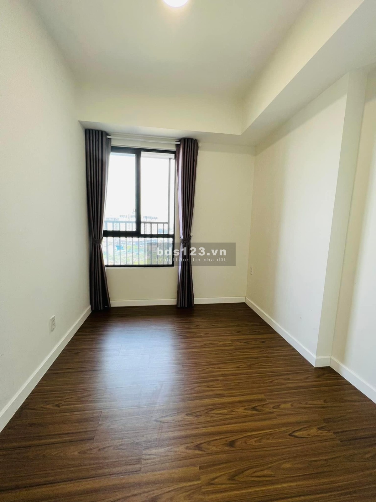 Cần bán gấp căn hộ Safira Khang Điền, 68m2 căn góc 2PN nội thất cơ bản, giá chỉ 2 tỷ 650 TL