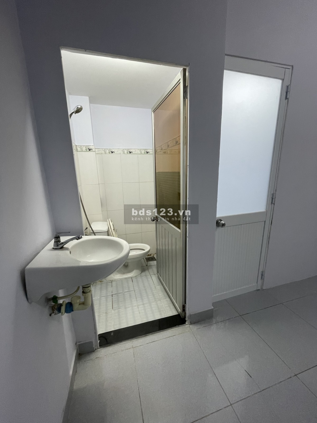 Bán căn nhà SHR 2 phòng ngủ giá 1 tỷ 950