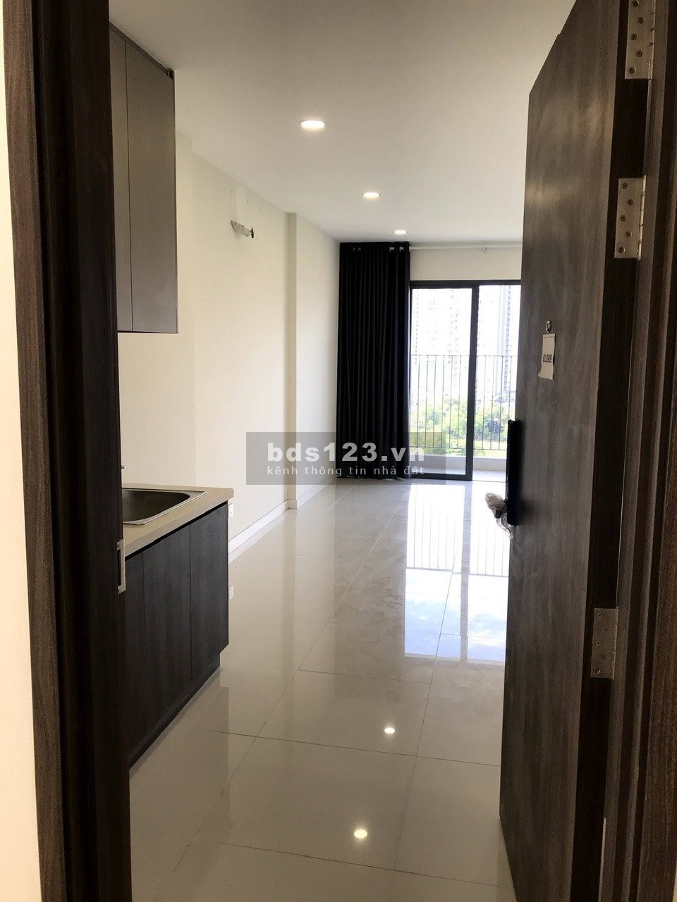 Cho thuê căn hộ studio Lavida Plus, đầy đủ nội thất, khu vực Nhà Bè. Liên hệ: 0983839578.