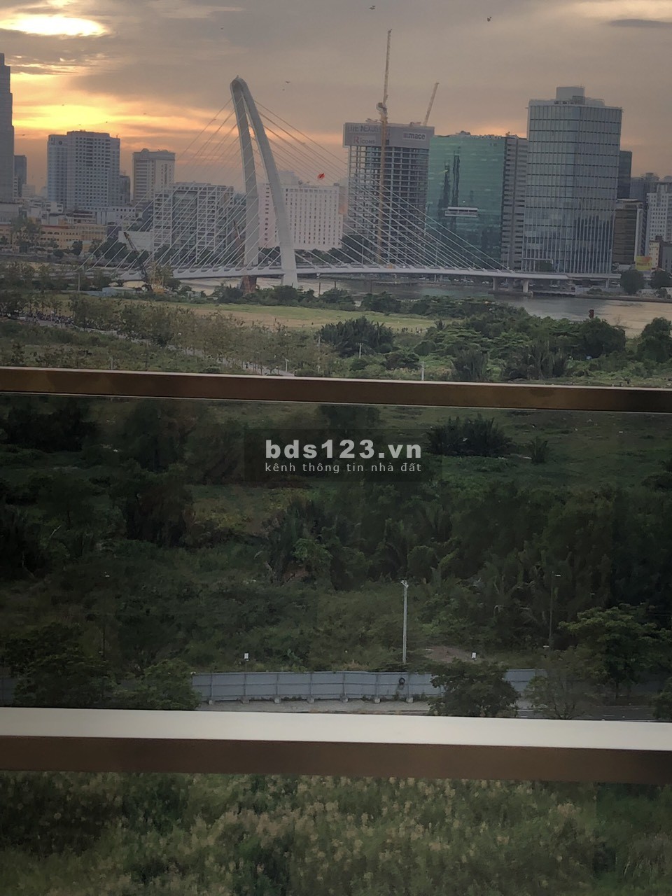 Bán căn hộ 1PN The River view cầu SG, Landmark 81 giá 10 tỷ 5 all in