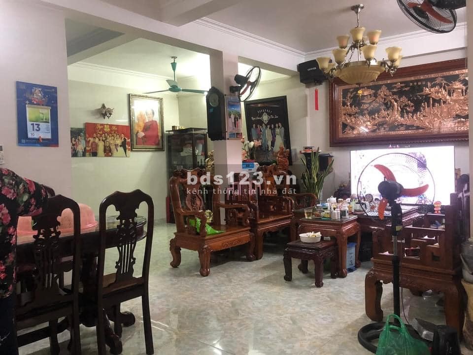 Bán nhà phố Nguyễn Chí Thanh – Ngõ Thông – Ô Tô đỗ - DT108m2.Giá 26.5tỷ