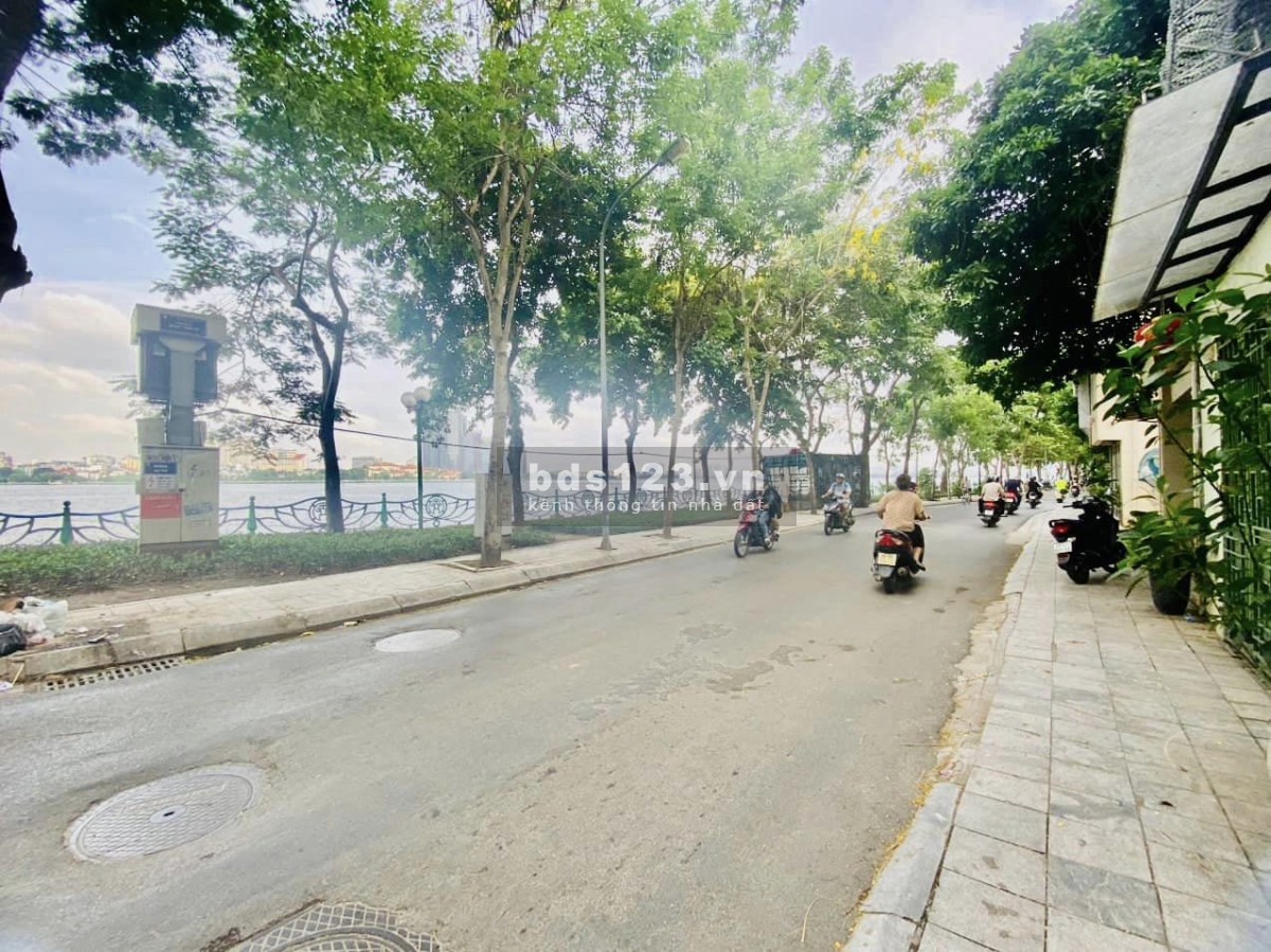 Bán toà Căn Hộ Dòng Tiền phố Nhật Chiêu, Lạc Long Quân. 8 Tầng có Hoàn Công, Ôtô vào, Doanh thu 3tỷ