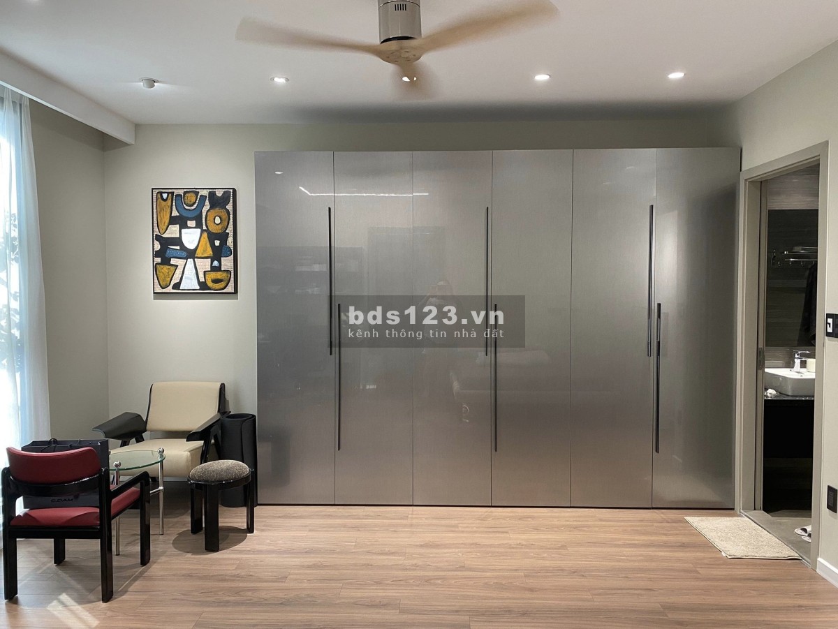 PHỐ ÁI MỘ-TRƯỚC NHÀ OTO TRÁNH- GARA 2 OTO- FULL NỘI THẤT- NHÀ THIẾT KẾ SIÊU ĐẸP- GIÁ ĐẸP 17.x TỶ