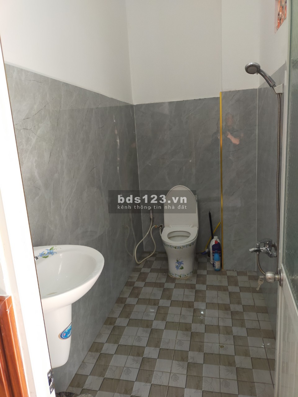 Cần bán gấp thu hồi vốn nhà lầu 90m2/180m sử dụng/3.2 tỷ/bao sang tên/hỗ trợ vay/liền kề Thủ Đức