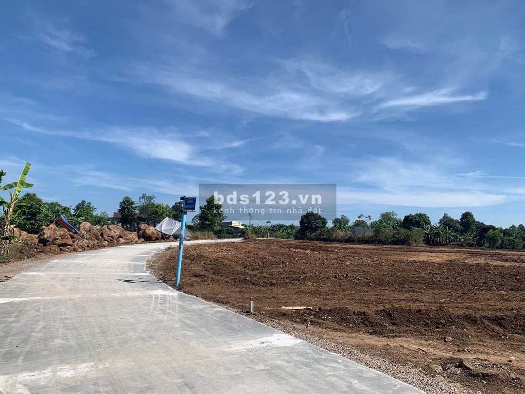 Chính chủ bán đất phù hợp làm nhà vườn hoặc đầu tư cách HCM 40km, đường betong quy hoạch đất ở