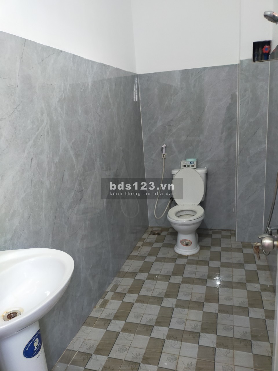Cần bán gấp thu hồi vốn nhà lầu 90m2/180m sử dụng/3.2 tỷ/bao sang tên/hỗ trợ vay/liền kề Thủ Đức