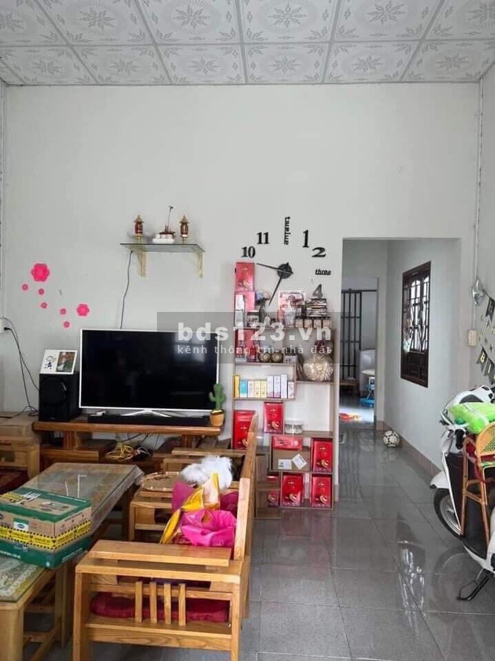 100m2 SHR giá ngợp 550triệu sẵn nhà cấp 4 đường Lê Minh Nhựt, Tân Thông Hội, Củ Chi