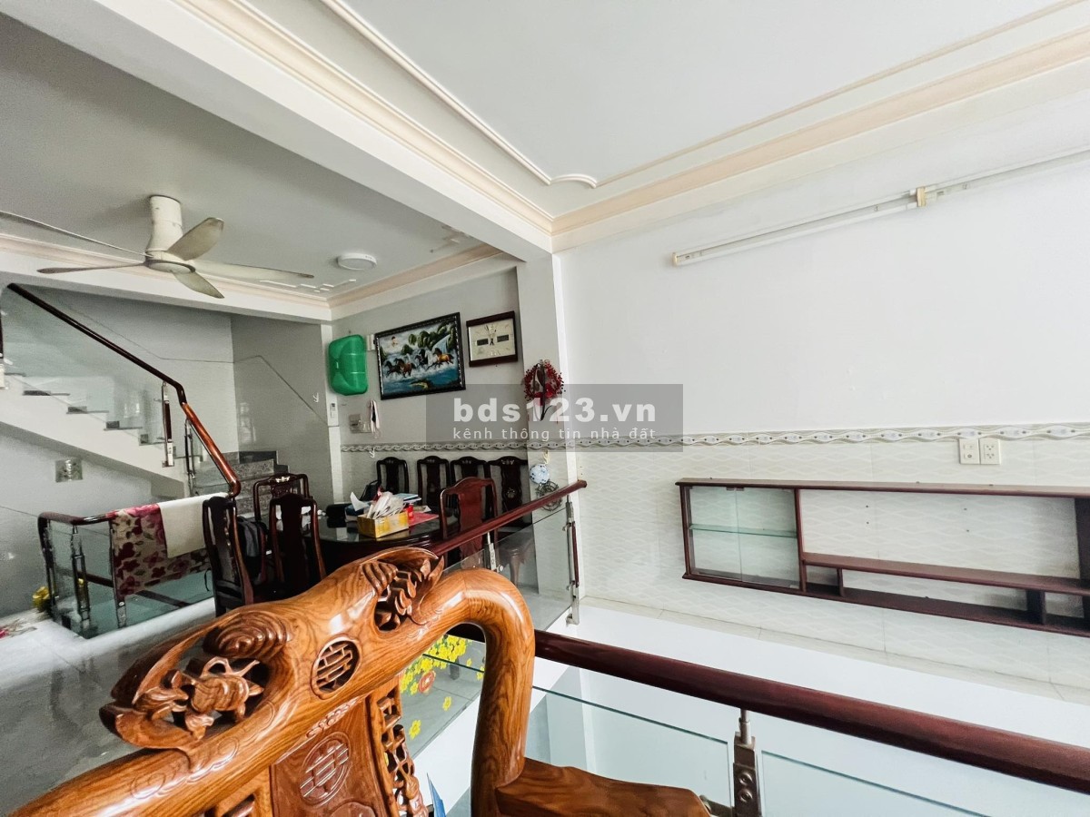 Bán nhà Tân Thắng, khu Aeon, Tân Phú, 5 tầng, 49m2, giá nhỉnh 5 tỷ.