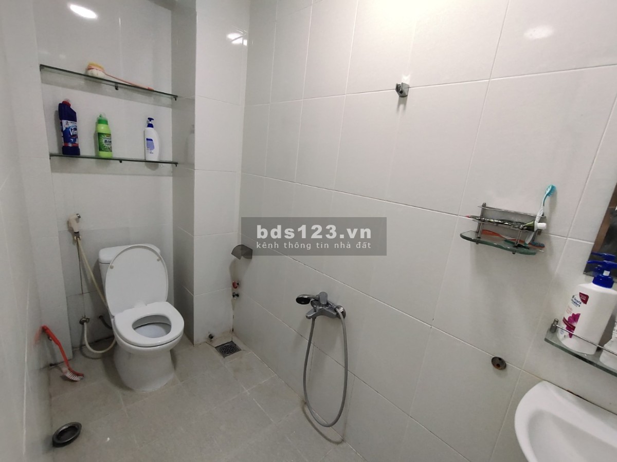 Phòng lạnh, nội thất có ban công, Tân Quý gần Aeon, 2.9 triệu