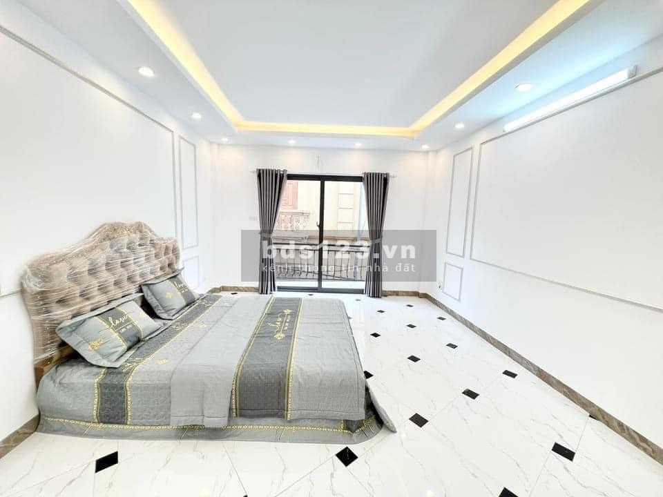 Bán nhà Xuân Đỉnh - Thông đại sử quán - Giá chỉ nhỉnh 4 tỷ có ngay nhà 42M2 ngõ 3 gác đua