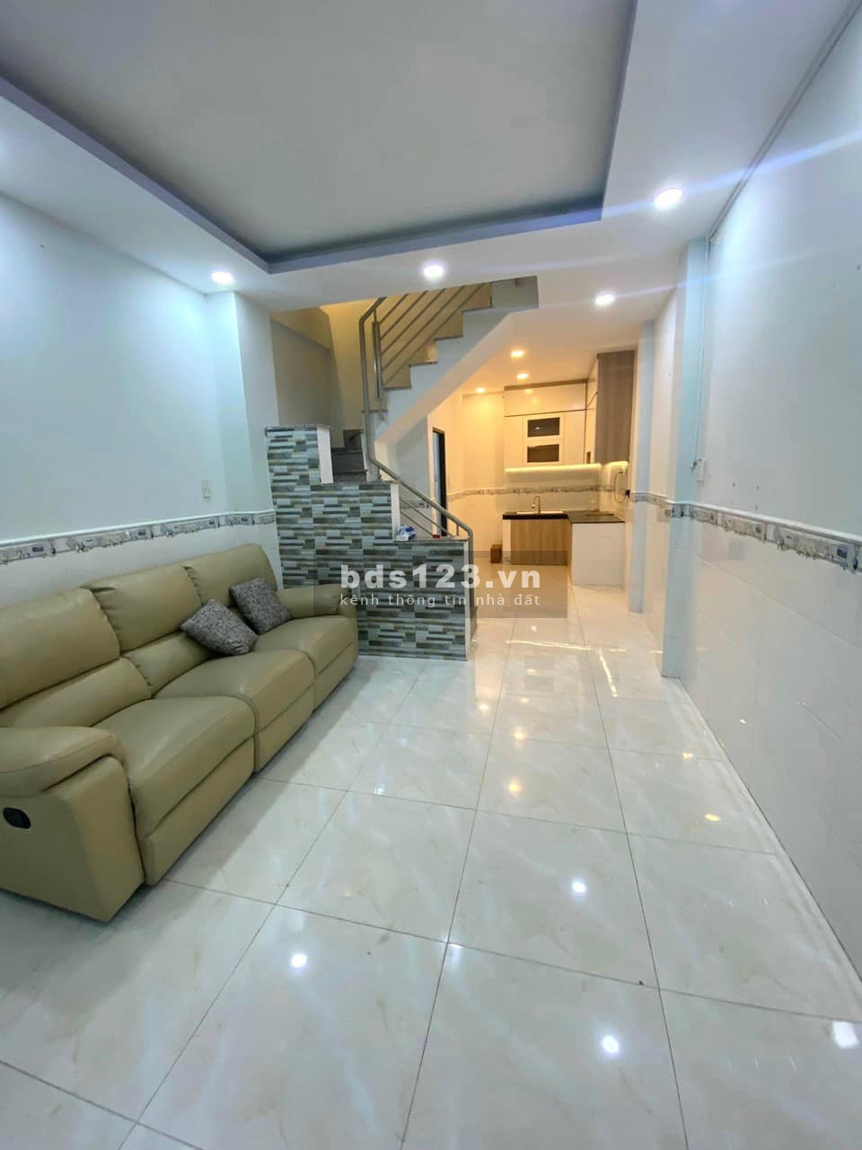 Gấp bán nhà H3G Hòa Hưng Quận 10, ngang 3,4 x 13m, giá chỉ 5.1 tỷ