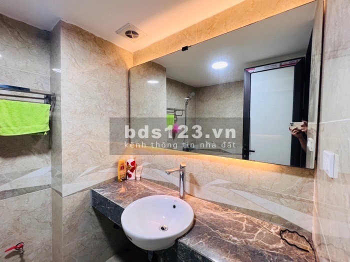 Nhỉnh 11 tỷ - Phân lô vỉa hè - Ô tô tránh, kinh doanh - Thang máy im ru, khu VIP Hà Đông