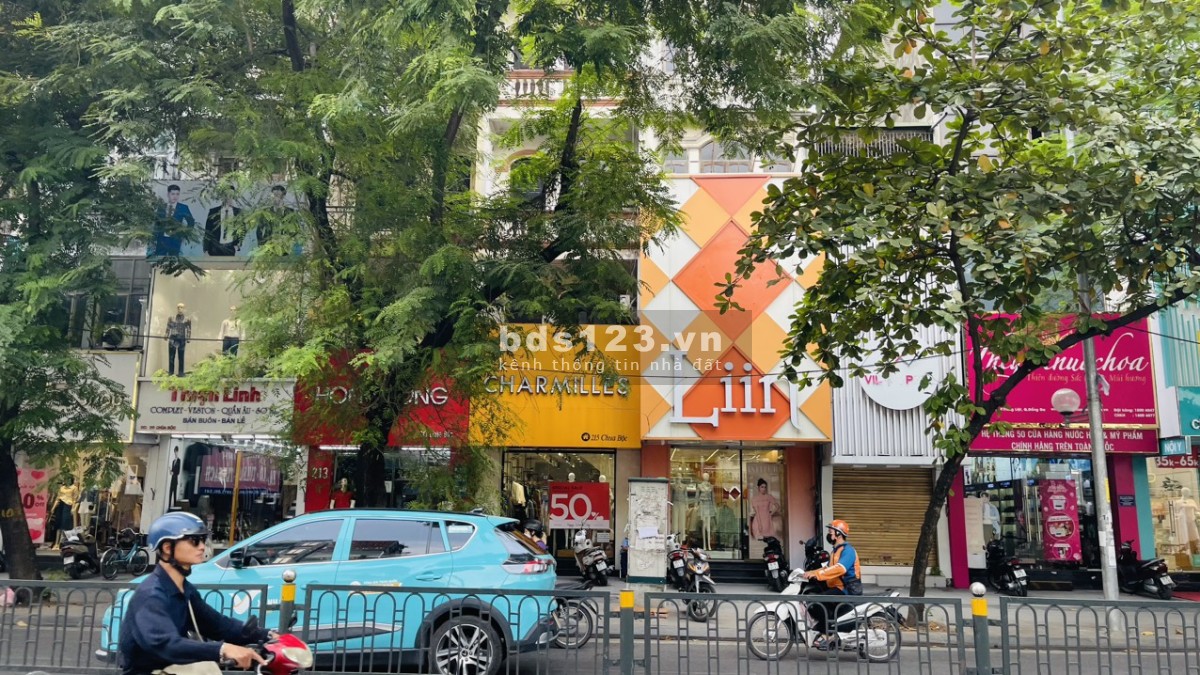 Bán đất mặt phố Chùa Bộc Đống Đa 150m², mặt tiền 9m ngay ngã tư sầm uất kinh doanh bất chấp