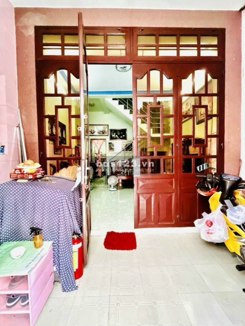 Ra gấp căn nhà Tô Kí, Tân Chánh Hiệp, Q12, Giá ngợp 625tr, 60m2,Sổ Sẵn.